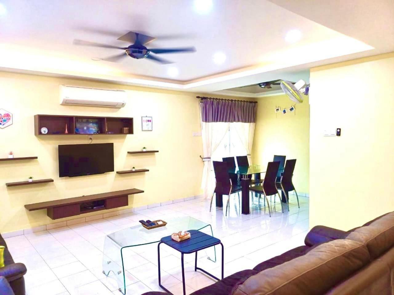 Lavender Tanjung Malim Holiday home Tanjong Malim