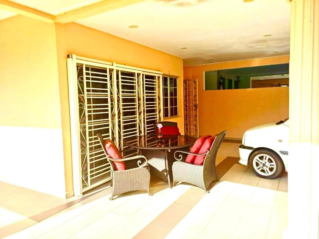Lavender Tanjung Malim Holiday home Tanjong Malim